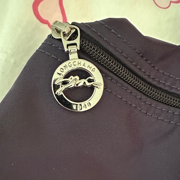 Longchamps deep purple (bilberry) with mauve accents Backpack NWOT - Picture 7 of 8